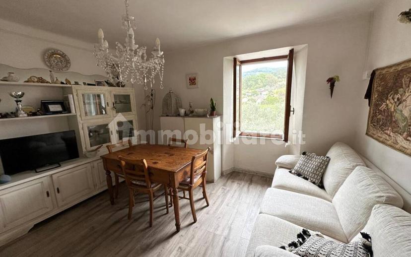 Villa plurifamiliare, buono stato, 130 m², Colombiera Molicciara, Castelnuovo Magra — foto 3 di 24