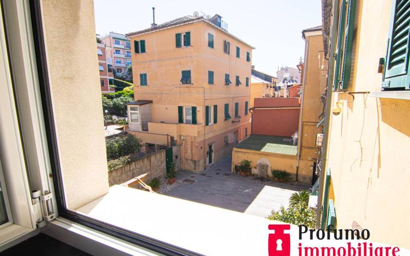 Monolocale via Dellacasa 34, Albaro, Genova