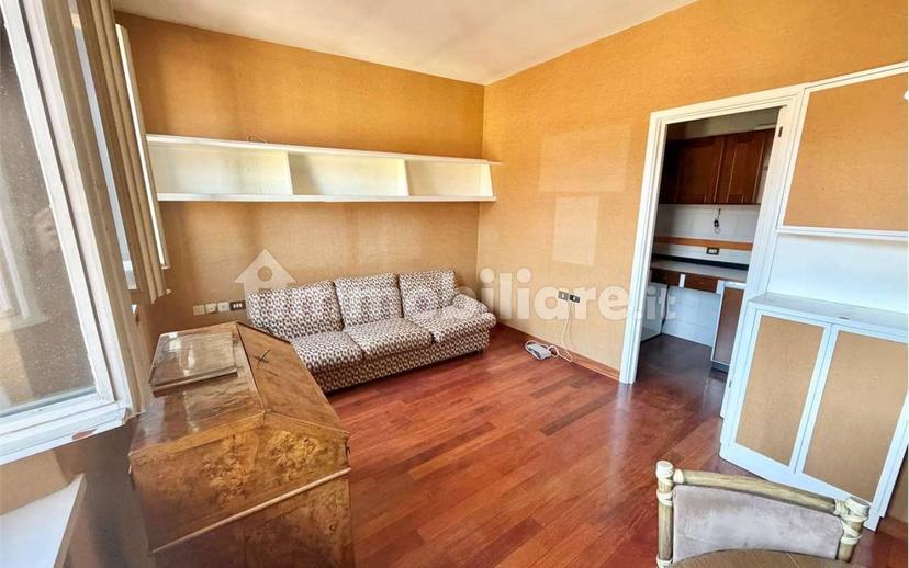 Bilocale Esclusivo bilocale con ascensore, vista sui tetti, Centro Storico, Imola — foto 32 di 38