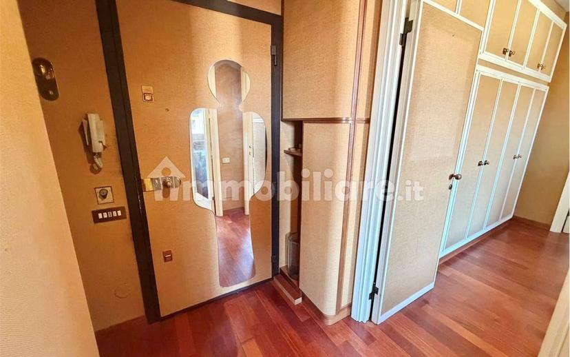Bilocale Esclusivo bilocale con ascensore, vista sui tetti, Centro Storico, Imola — foto 14 di 38