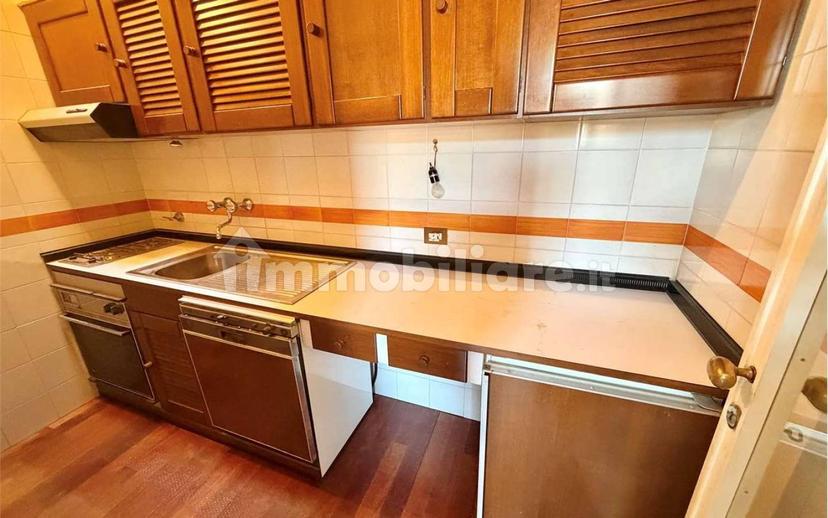 Bilocale Esclusivo bilocale con ascensore, vista sui tetti, Centro Storico, Imola — foto 11 di 38