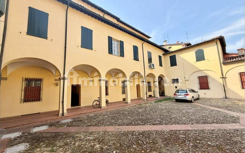 Bilocale Esclusivo bilocale con ascensore, vista sui tetti, Centro Storico, Imola — foto 6 di 38