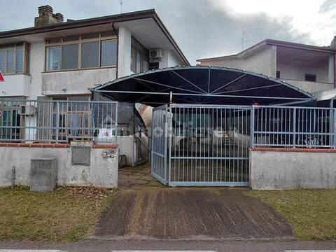 Quadrilocale via Lido Di Volano, 39, Lido di Volano, Comacchio — foto 6 di 7