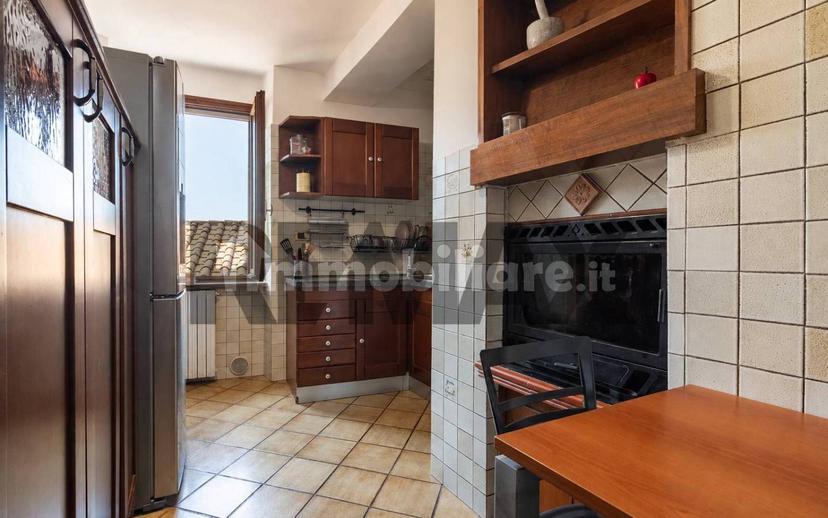 Quadrilocale via Dei Giardini 30-32, San Pellegrino - Pianoscarano, Viterbo — foto 2 di 54
