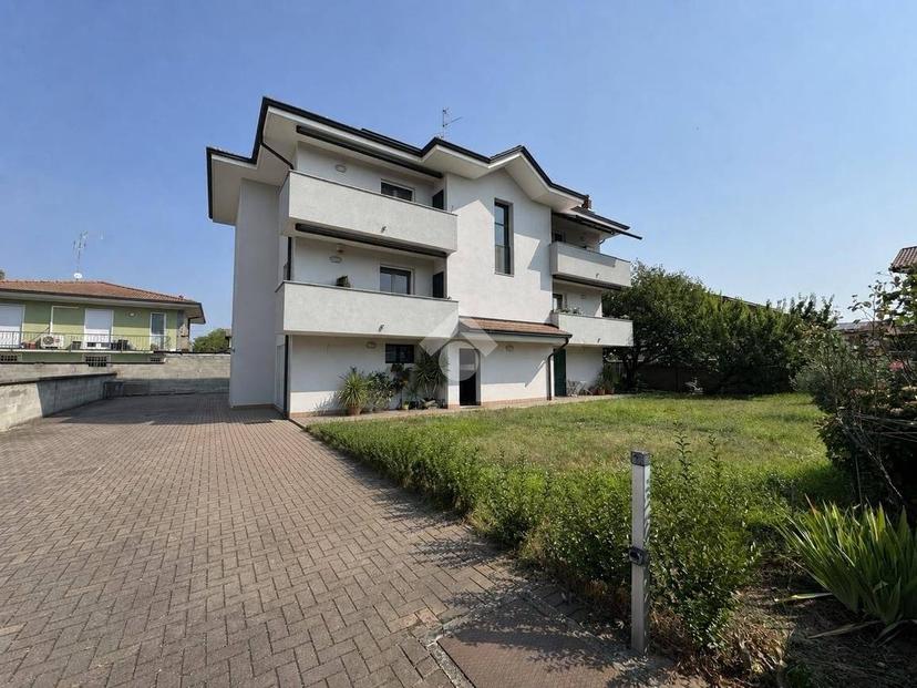 Bilocale Strada privata papa giovanni paolo ii 8, Cameri — foto 26 di 35