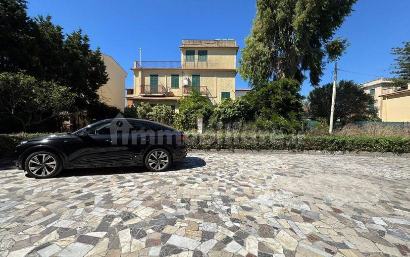 Appartamento via Guglielmo Marconi 44, Gaeta — foto 20 di 30