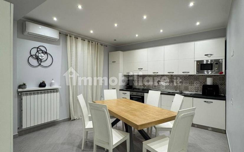Appartamento via Guglielmo Marconi 44, Gaeta — foto 18 di 30