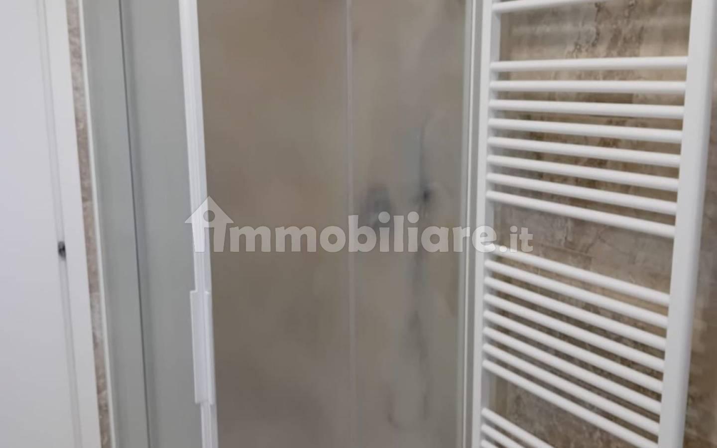 Trilocale via Alfredo Piatti, Centro, Mozzo