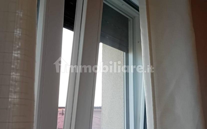 Trilocale via Alfredo Piatti, Centro, Mozzo — foto 3 di 12