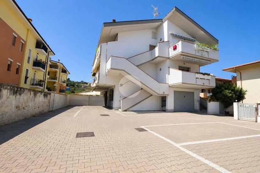Quadrilocale via Roma 320, Silvi Marina, Silvi — foto 7 di 14