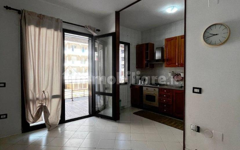 Trilocale viale Claris, Pinetamare, Castel Volturno — foto 2 di 11