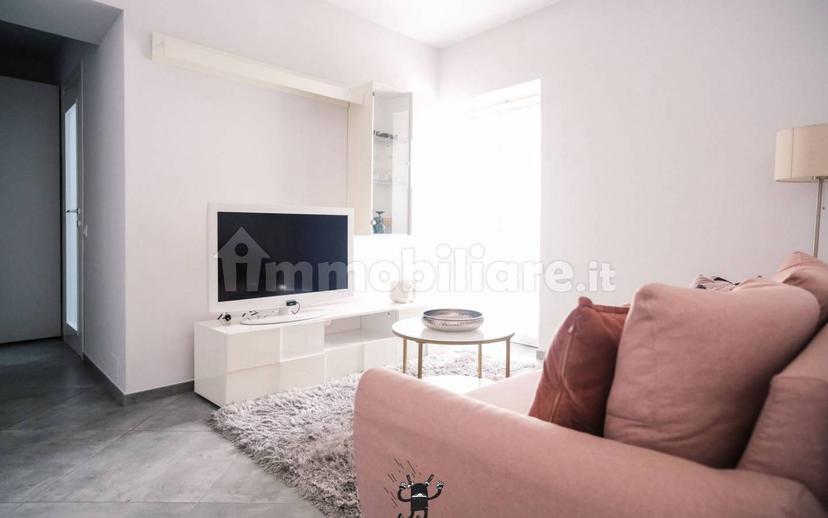 Trilocale ottimo stato, primo piano, Centro, Alzano Lombardo — foto 13 di 37