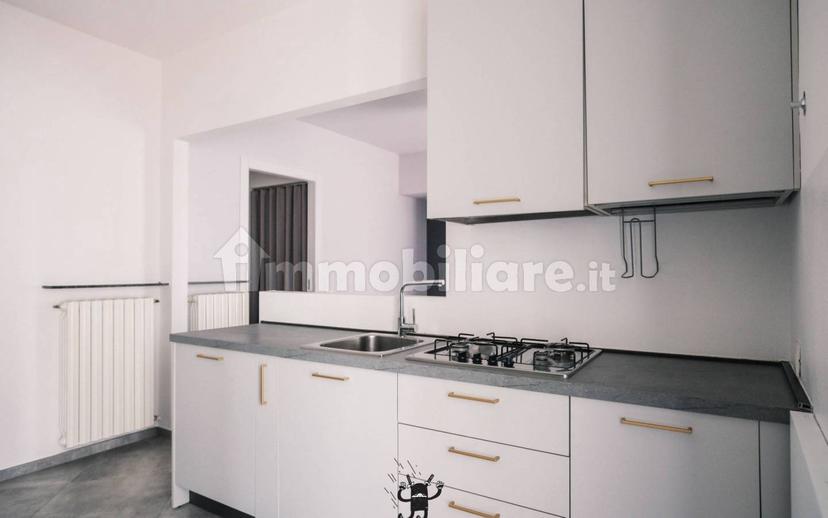 Trilocale ottimo stato, primo piano, Centro, Alzano Lombardo — foto 32 di 37