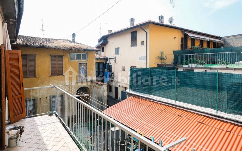 Trilocale ottimo stato, primo piano, Centro, Alzano Lombardo — foto 31 di 37