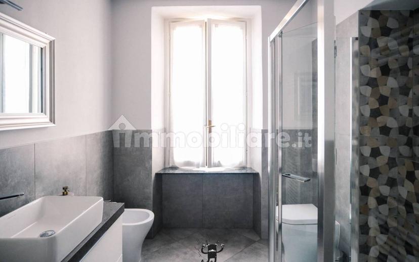 Trilocale ottimo stato, primo piano, Centro, Alzano Lombardo — foto 11 di 37