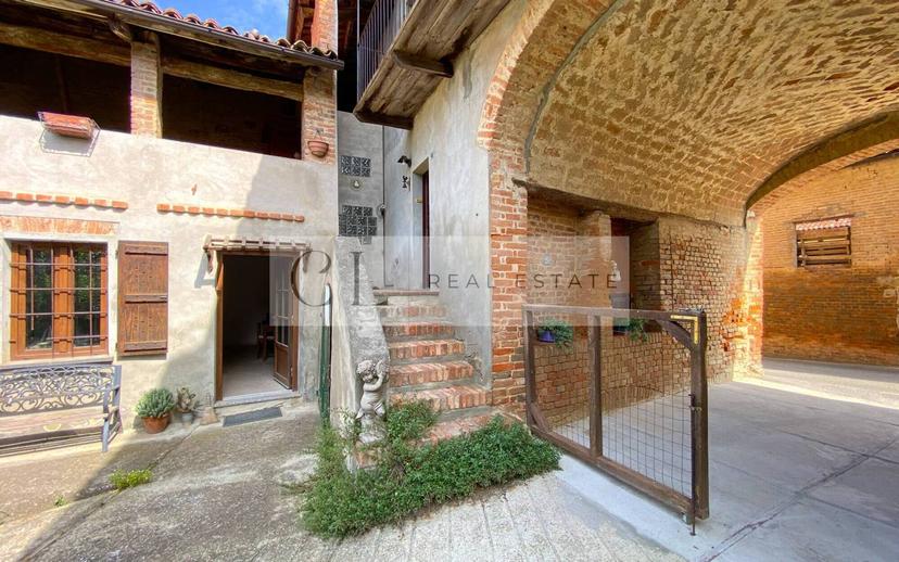 Terratetto unifamiliare via Marchesi Roero, Cortanze — foto 27 di 33