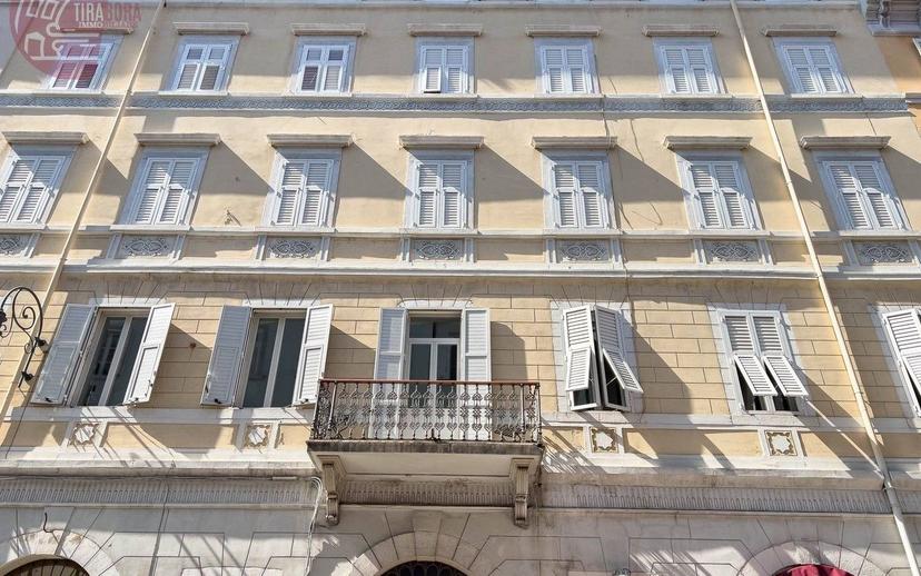 Appartamento via del Lazzaretto Vecchio 3, Città Vecchia, Trieste — foto 5 di 7