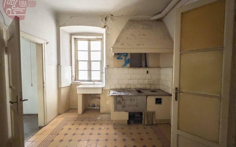 Appartamento via del Lazzaretto Vecchio 3, Città Vecchia, Trieste — foto 6 di 7