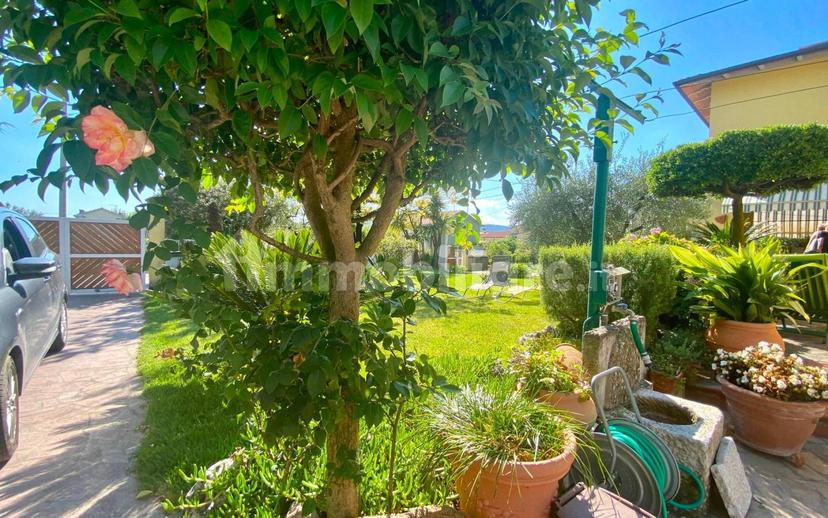 Villa plurifamiliare, ottimo stato, 100 m², Casano Dogana Isola, Luni — foto 7 di 13