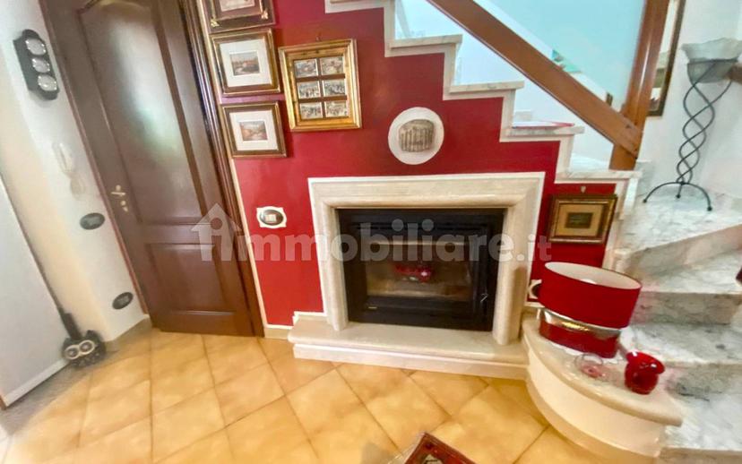 Villa plurifamiliare, ottimo stato, 100 m², Casano Dogana Isola, Luni — foto 2 di 13