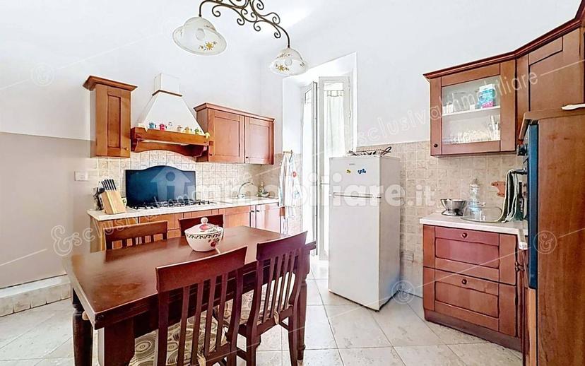 Villa unifamiliare via IV Novembre, 56, Centro, Castelfidardo — foto 15 di 33