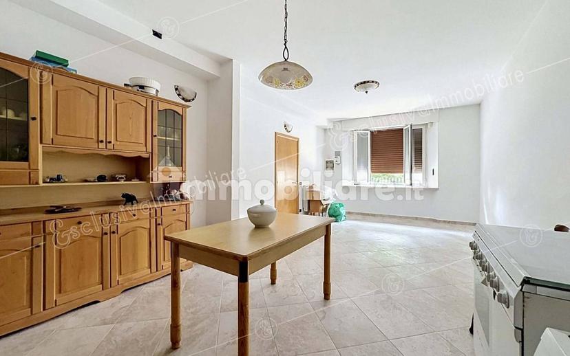 Villa unifamiliare via IV Novembre, 56, Centro, Castelfidardo — foto 16 di 33
