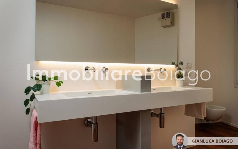 Attico piazza San Francesco 1, Piazza del Grano - Burchiellati, Treviso — foto 41 di 44