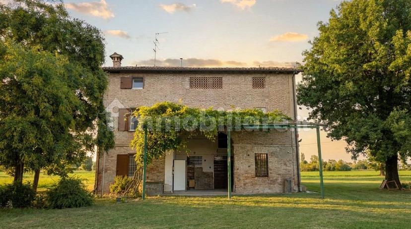 Villa plurifamiliare Strada Fossa Monda Nord, Torrazzi, Modena — foto 4 di 39