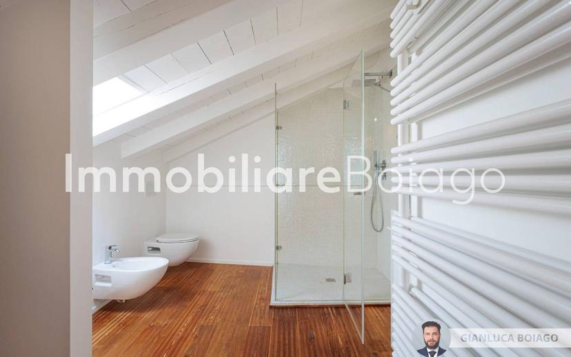 Attico piazza San Francesco 1, Piazza del Grano - Burchiellati, Treviso — foto 38 di 44