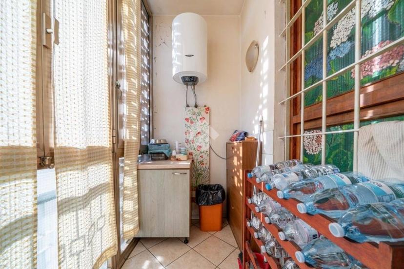 Trilocale viale dei Mille, Rosta Nuova, Reggio Emilia — foto 28 di 29