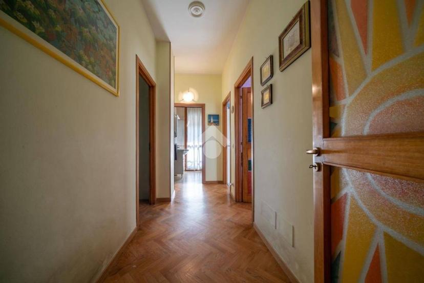 Trilocale viale dei Mille, Rosta Nuova, Reggio Emilia — foto 18 di 29
