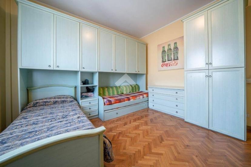 Trilocale viale dei Mille, Rosta Nuova, Reggio Emilia — foto 24 di 29