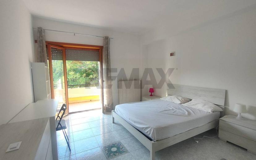 Stanza in affitto in appartamento Villa Comunale, L'Aquila — foto 3 di 24