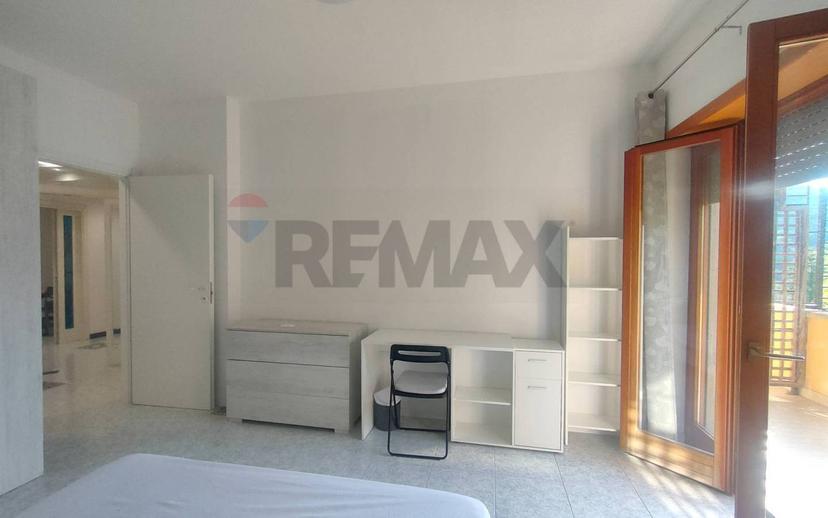 Stanza in affitto in appartamento Villa Comunale, L'Aquila — foto 17 di 24