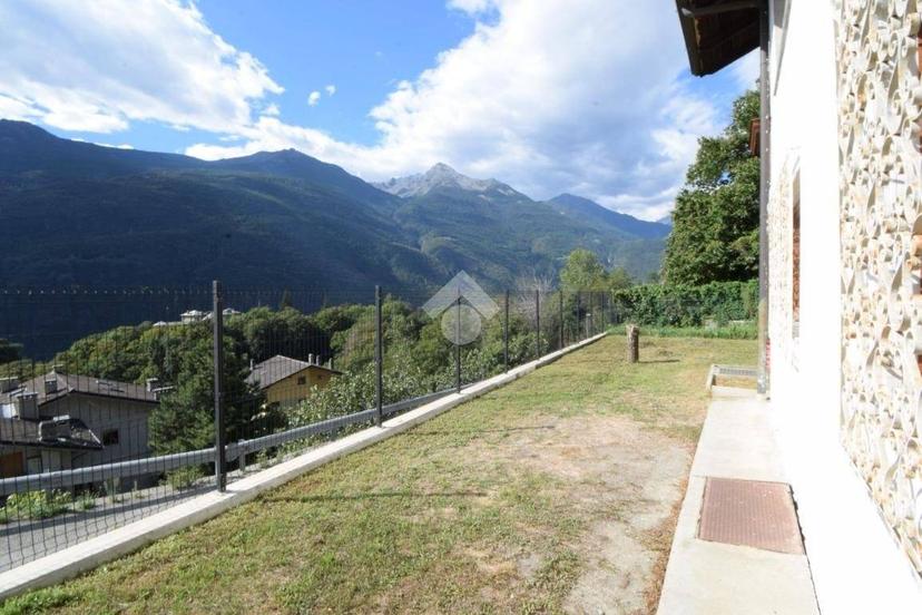 Trilocale Strada Conoz 27, Centro, Chatillon — foto 24 di 28