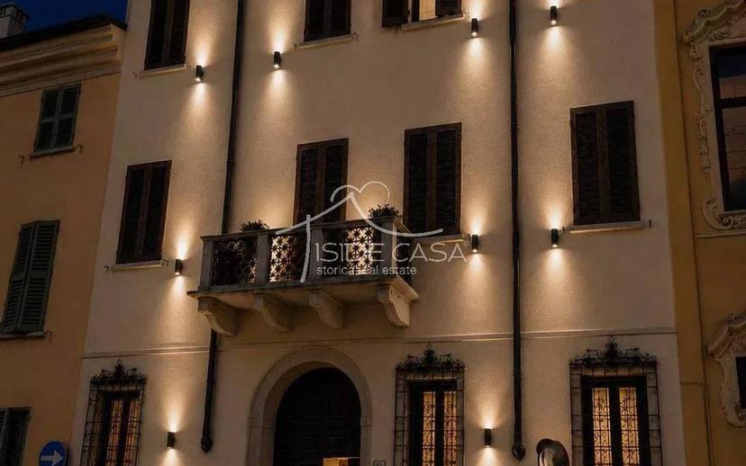 Appartamento secondo piano, Centro, Mantova — foto 10 di 21