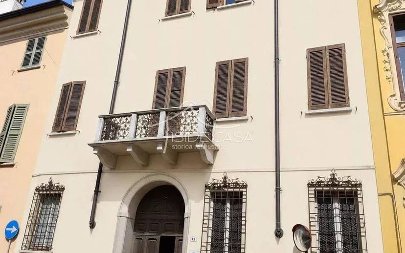 Appartamento secondo piano, Centro, Mantova — foto 12 di 21