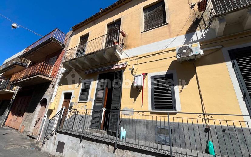 Terratetto plurifamiliare via Giuseppe Mazzini 64, Santa Maria di Licodia — foto 7 di 40