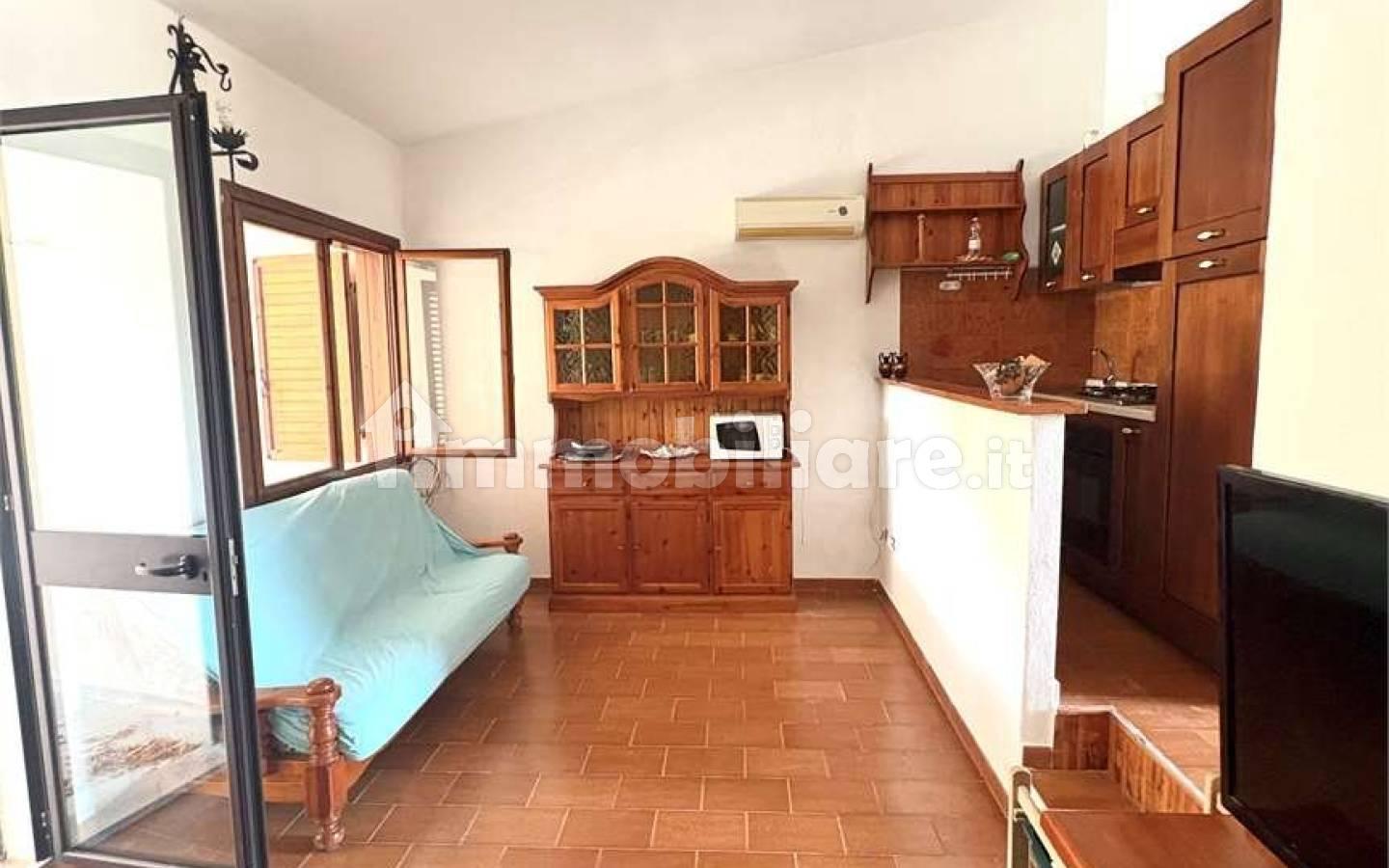 Villa unifamiliare via libeccio, 3, Simius, Villasimius