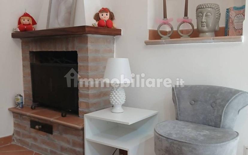 Bilocale via Cordonata 73, Centro, Piglio