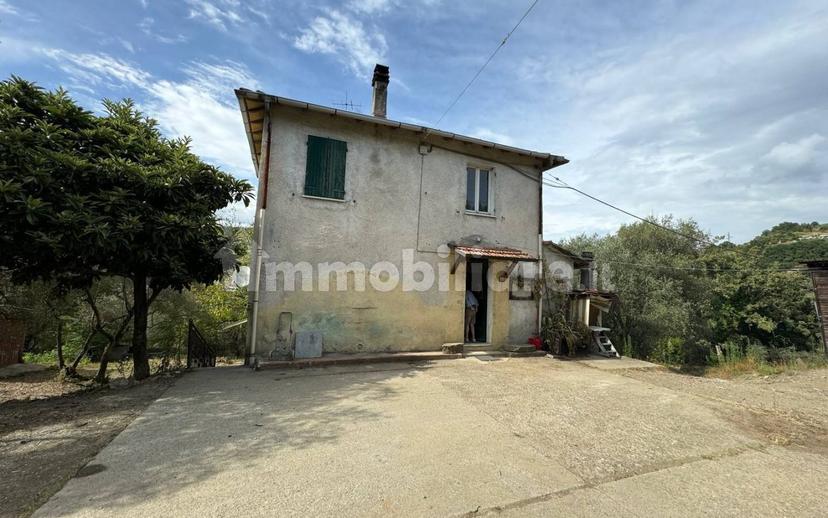 Casale via Vaggia, Centro, Santo Stefano di Magra — foto 14 di 23