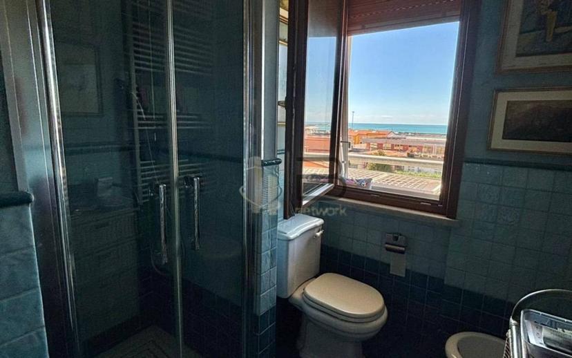 Attico via Benedetto Cairoli, Marina di Carrara, Carrara — foto 54 di 57