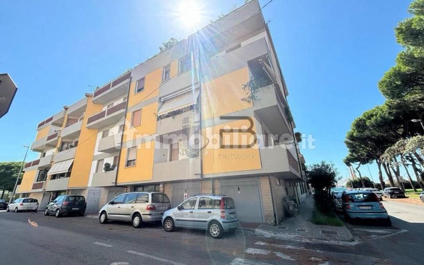 Attico via Benedetto Cairoli, Marina di Carrara, Carrara — foto 41 di 57