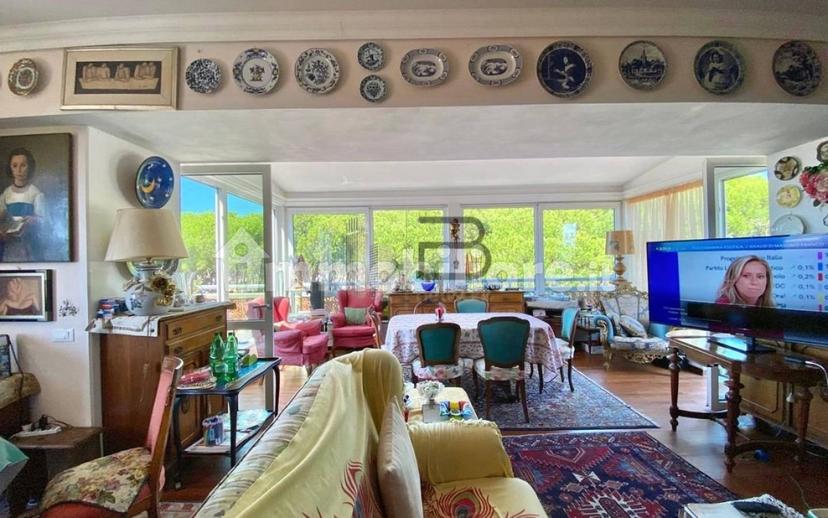 Attico via Benedetto Cairoli, Marina di Carrara, Carrara — foto 9 di 57