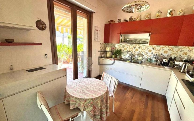 Attico via Benedetto Cairoli, Marina di Carrara, Carrara — foto 30 di 57