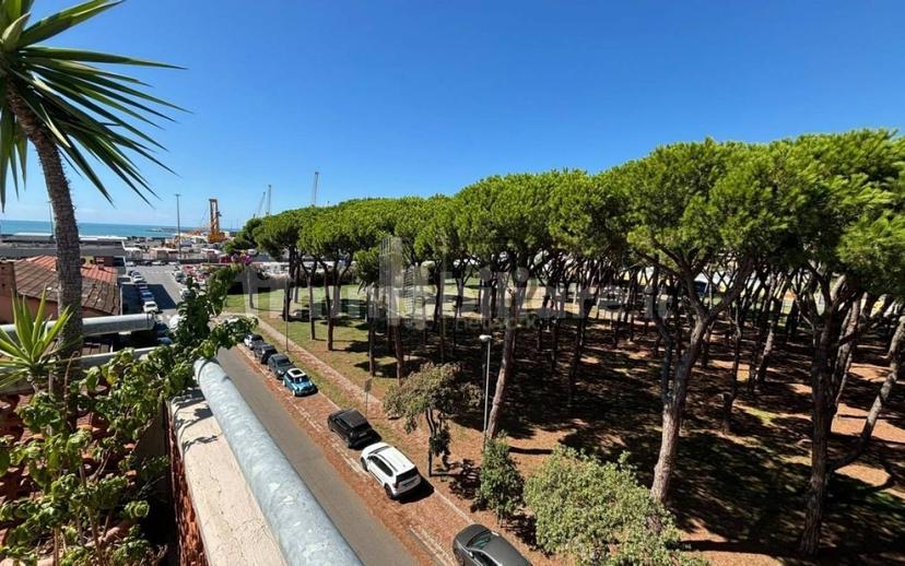 Attico via Benedetto Cairoli, Marina di Carrara, Carrara — foto 5 di 57