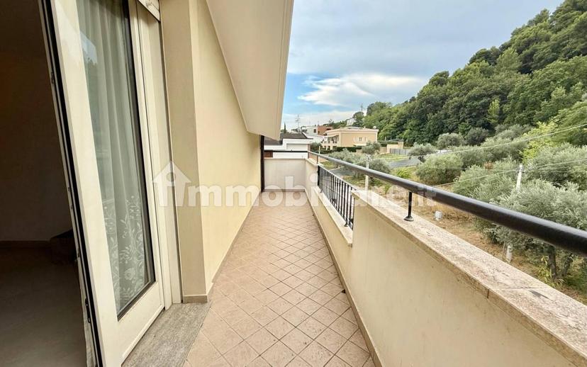 Appartamento via Niccolò Tommaseo, Montesilvano Colle, Montesilvano — foto 18 di 39