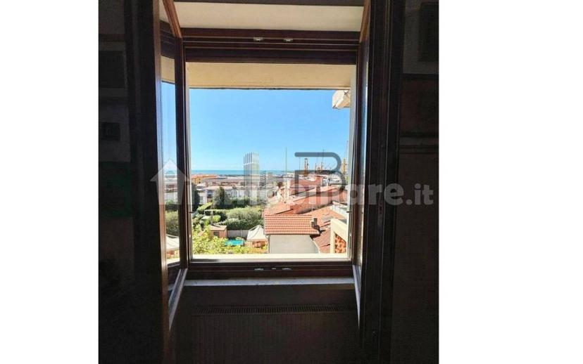 Attico via Benedetto Cairoli, Marina di Carrara, Carrara — foto 15 di 57