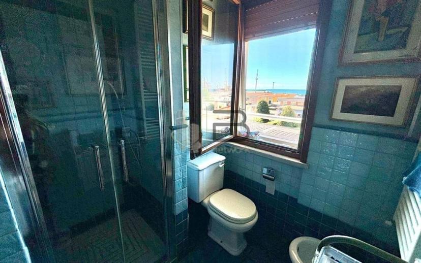 Attico via Benedetto Cairoli, Marina di Carrara, Carrara — foto 23 di 57