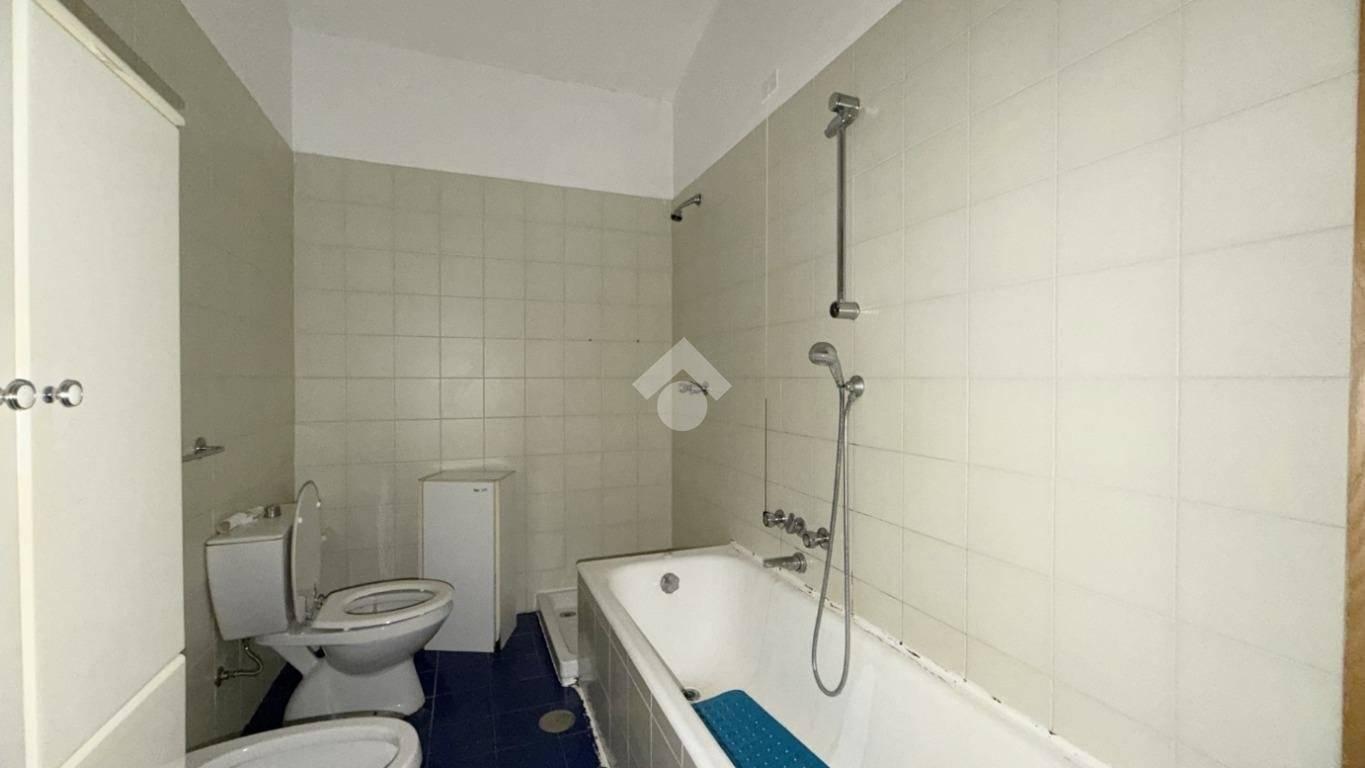 Trilocale via Comano 58, Marina di Carrara, Carrara